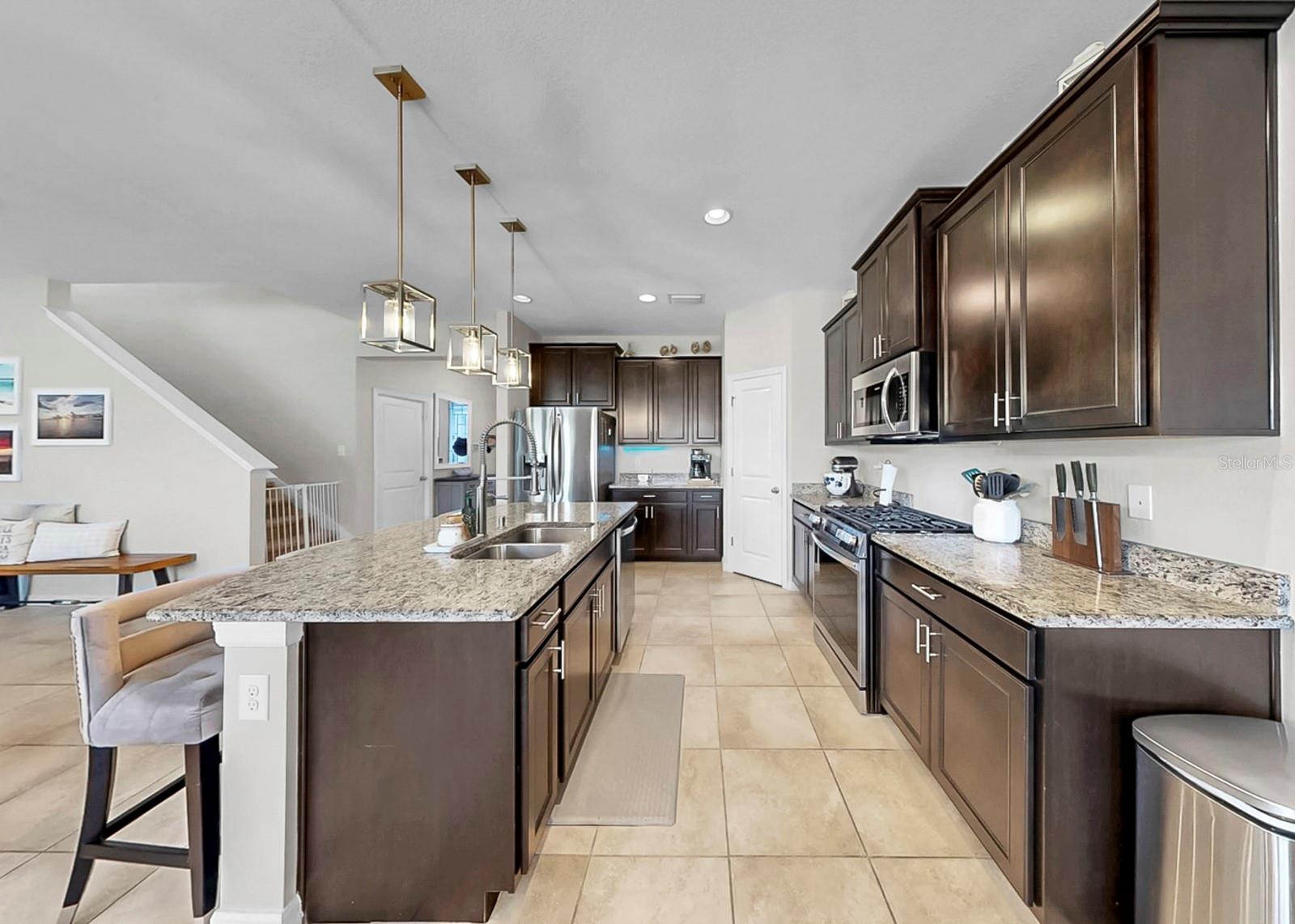 Image 35 of 77 For 6321 Sunsail Place