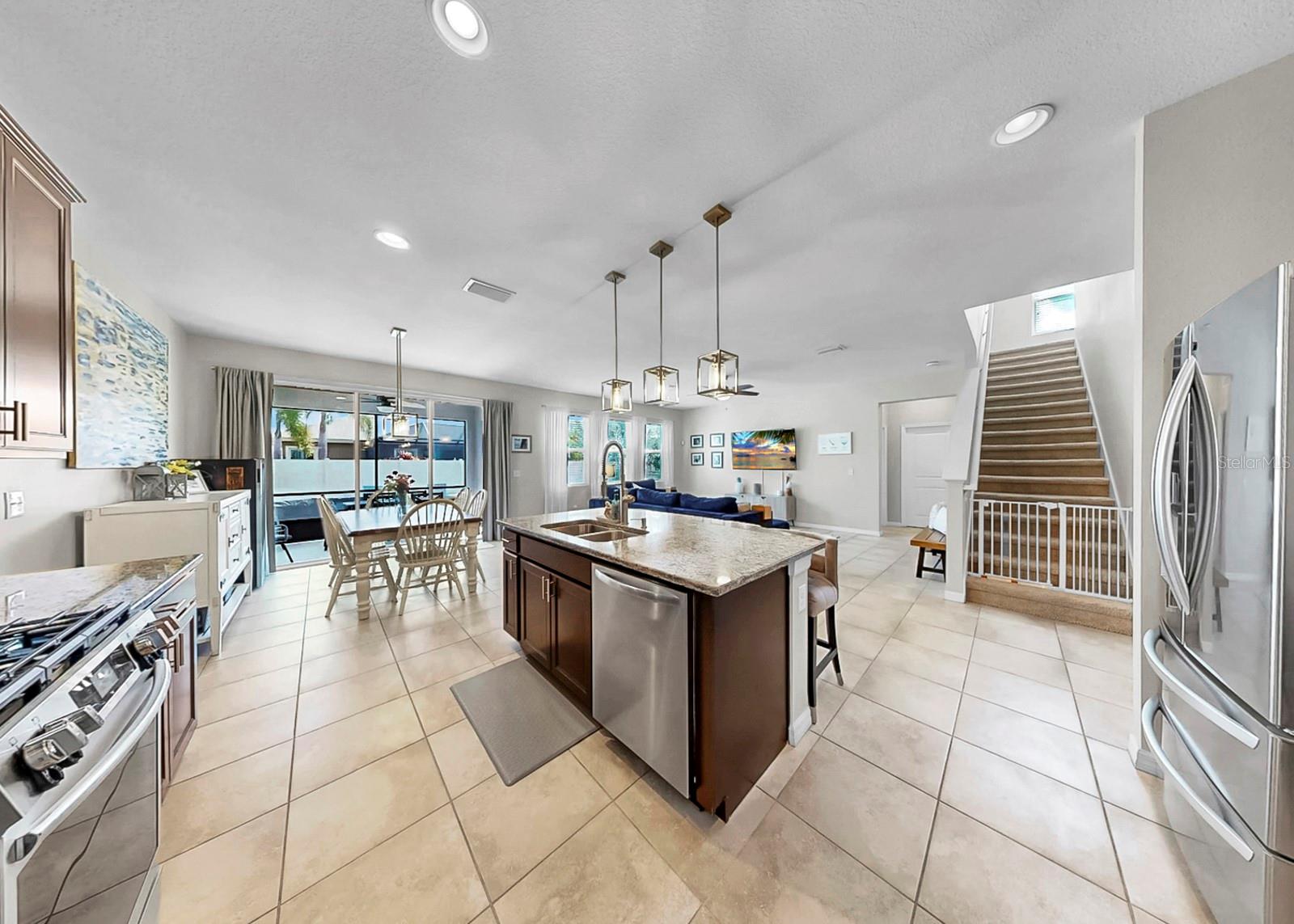 Image 39 of 77 For 6321 Sunsail Place