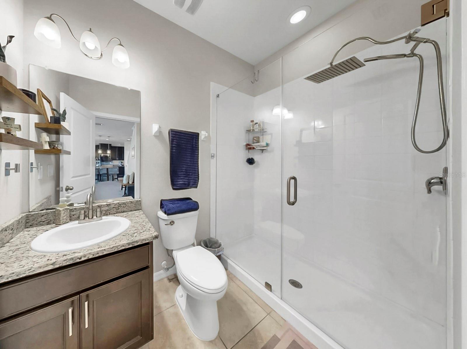 Image 46 of 77 For 6321 Sunsail Place