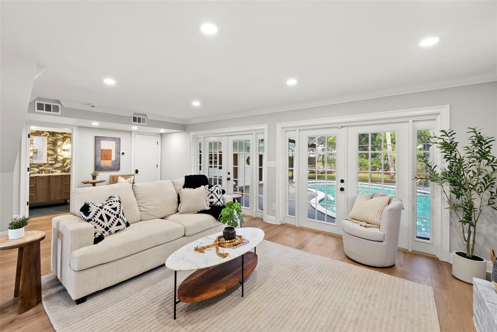 Image 15 of 81 For 1207 Druid Lane