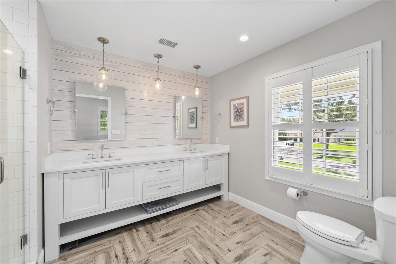 Image 37 of 81 For 1207 Druid Lane