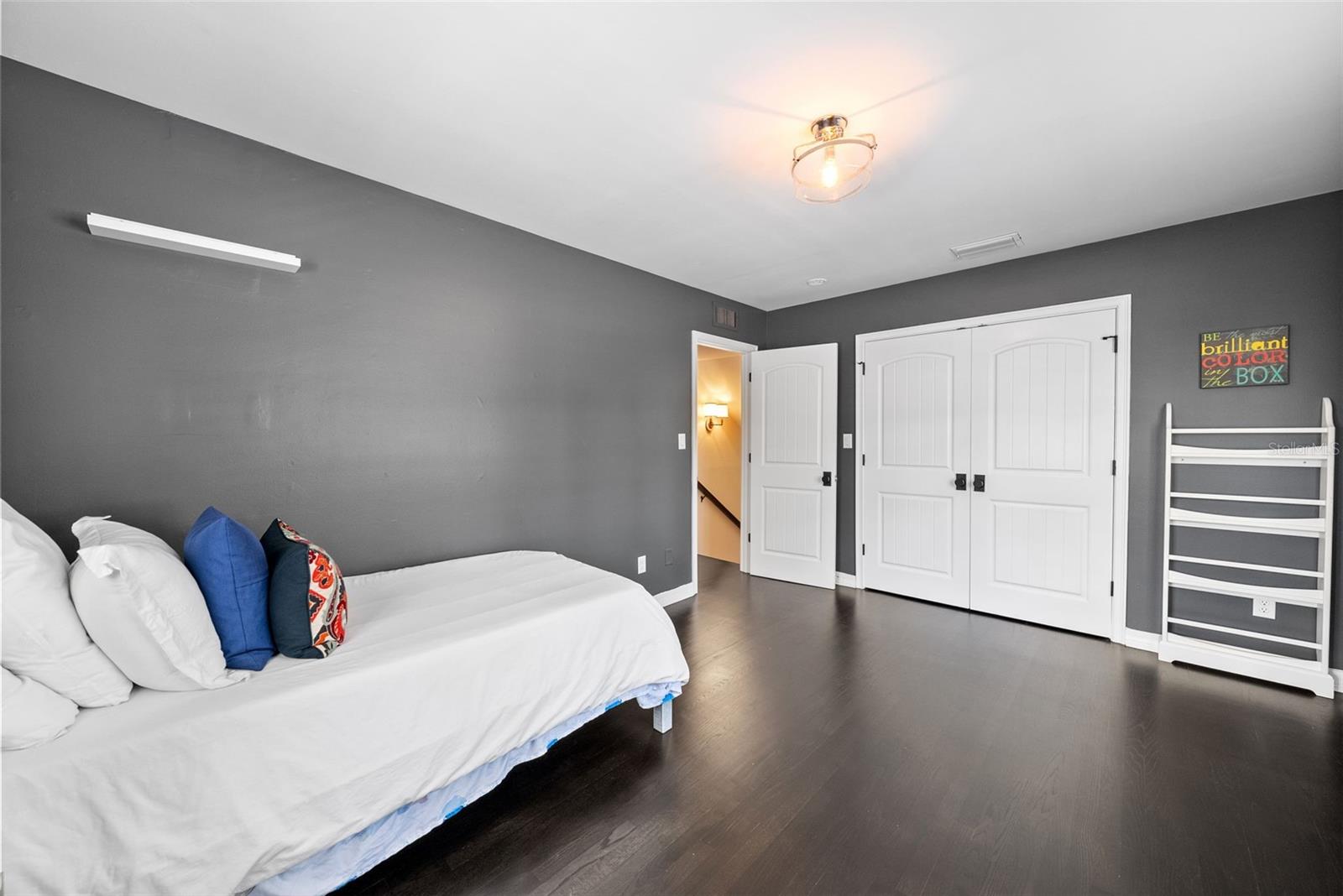 Image 43 of 81 For 1207 Druid Lane