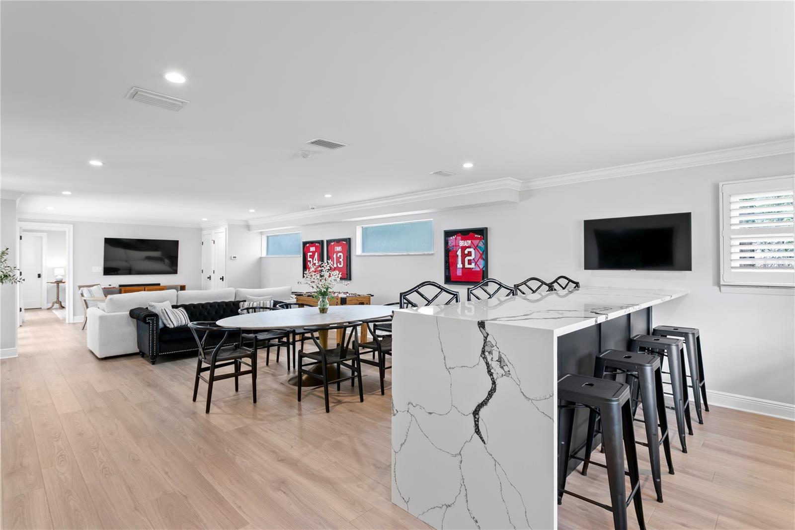 Image 47 of 81 For 1207 Druid Lane