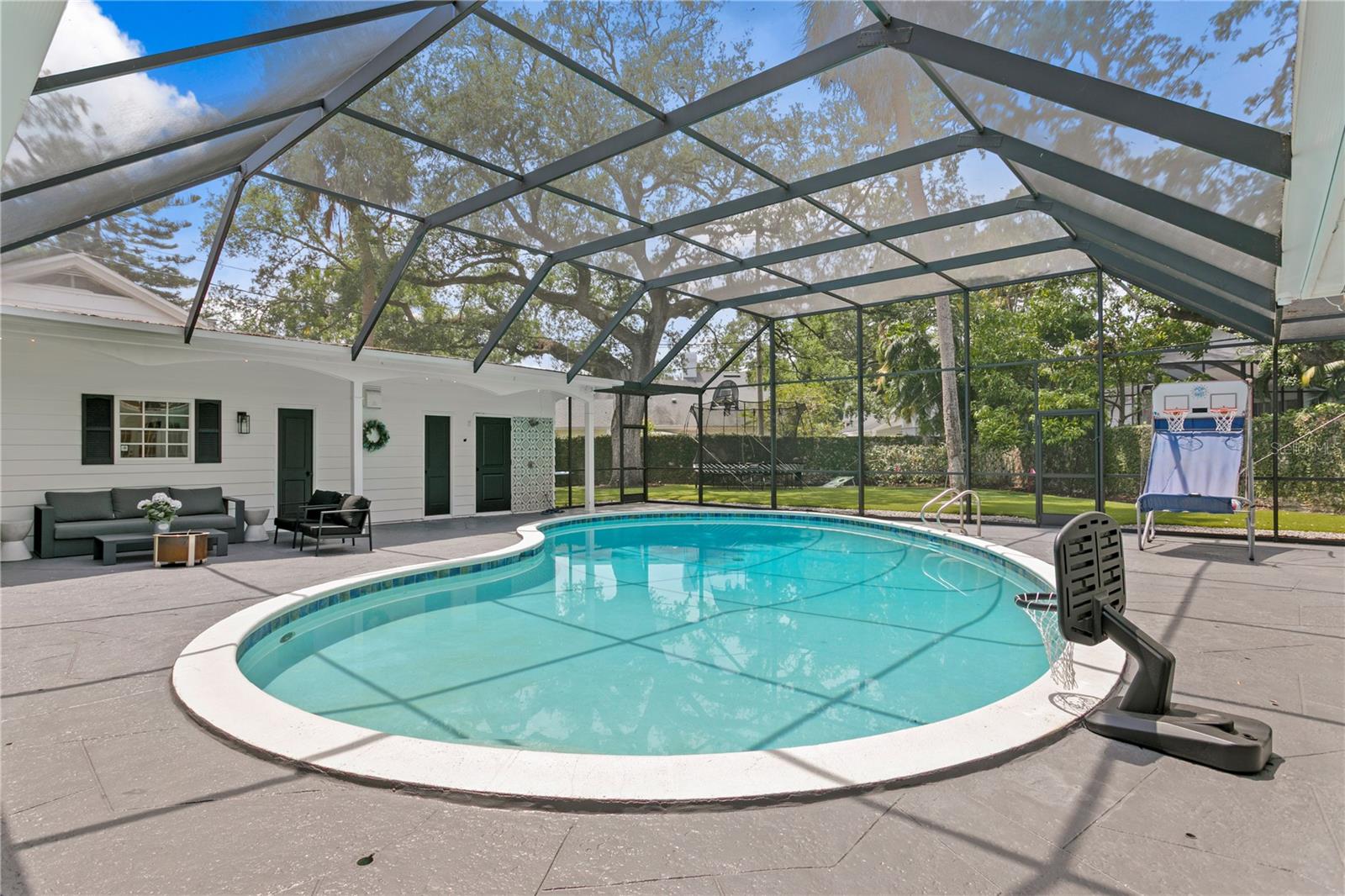 Image 64 of 81 For 1207 Druid Lane