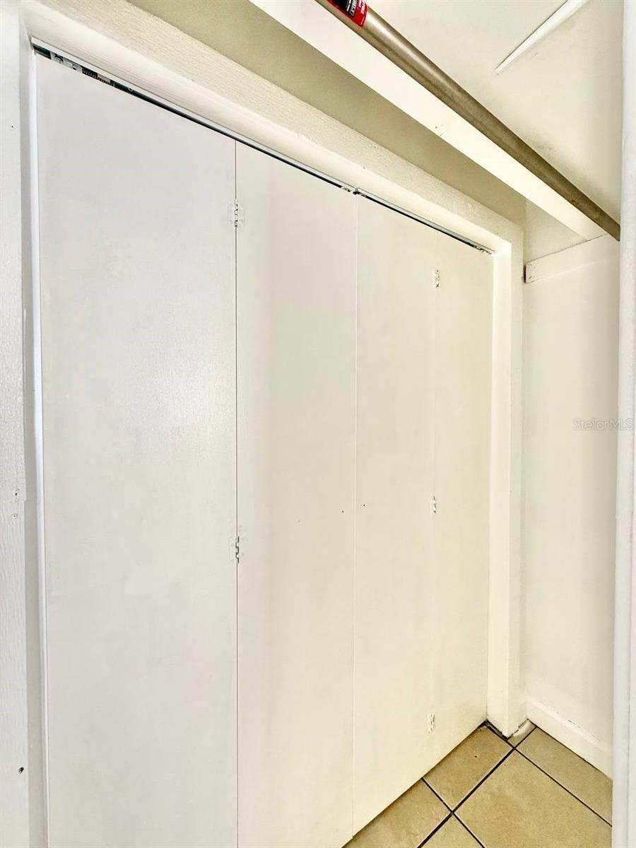 Image 17 of 24 For 1607 Maple Avenue