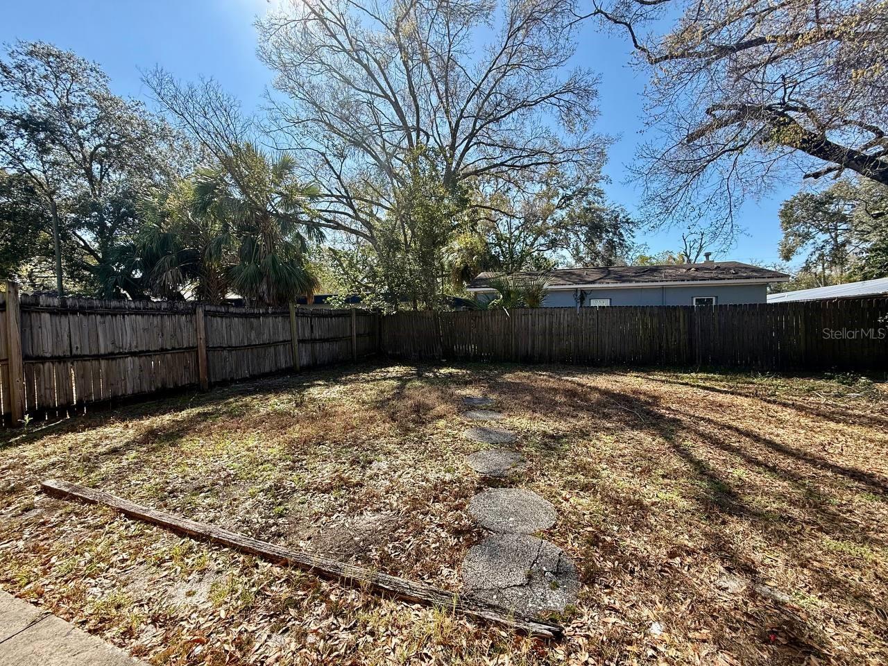 Image 21 of 24 For 1607 Maple Avenue