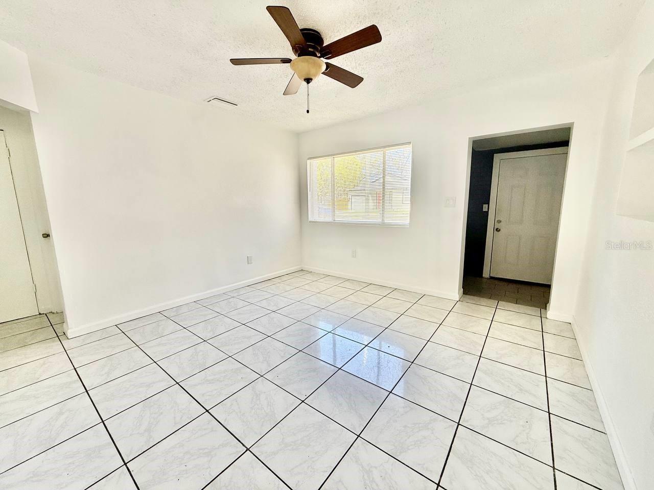 Image 5 of 24 For 1607 Maple Avenue