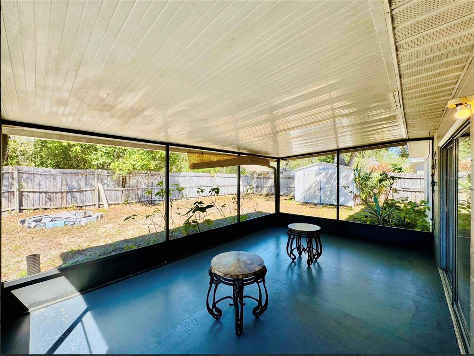 Image 4 of 20 For 7423 Mohawk Trail