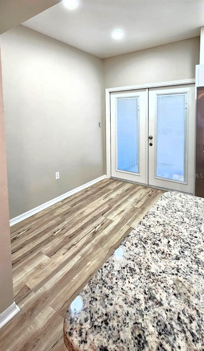 Image 13 of 31 For 2700 Penzance Street