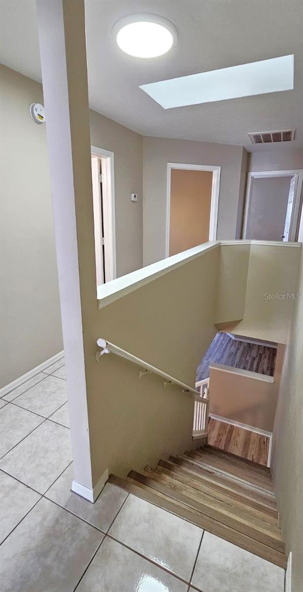 Image 17 of 31 For 2700 Penzance Street