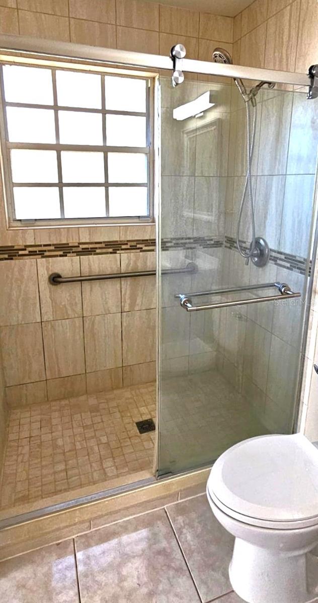 Image 20 of 31 For 2700 Penzance Street