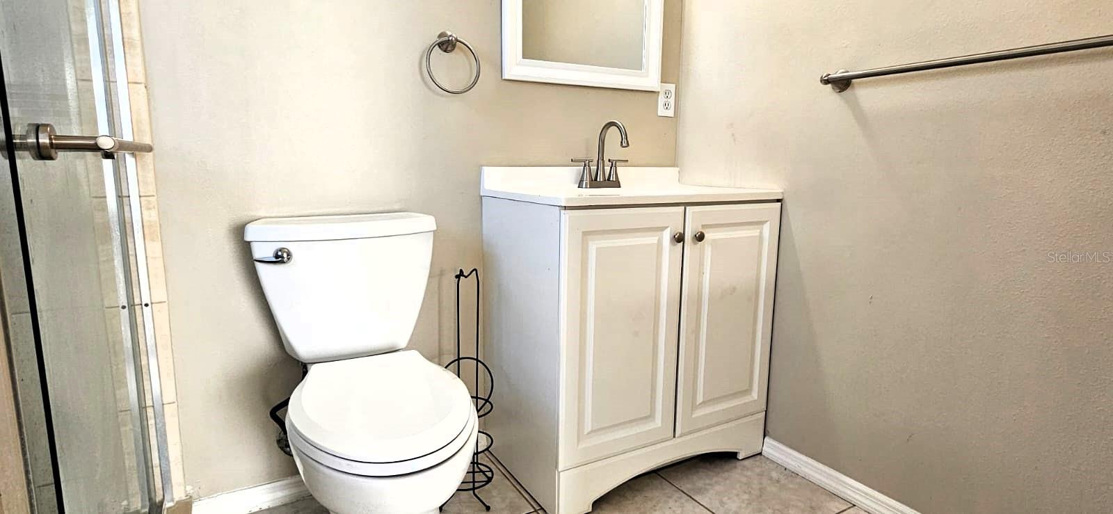 Image 21 of 31 For 2700 Penzance Street