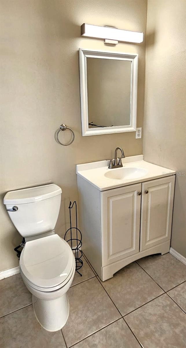 Image 22 of 31 For 2700 Penzance Street