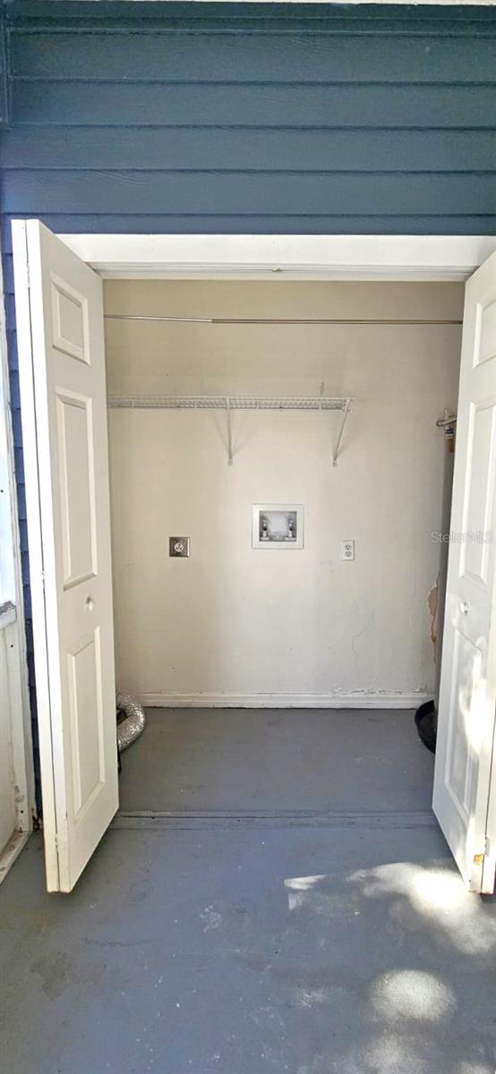 Image 28 of 31 For 2700 Penzance Street