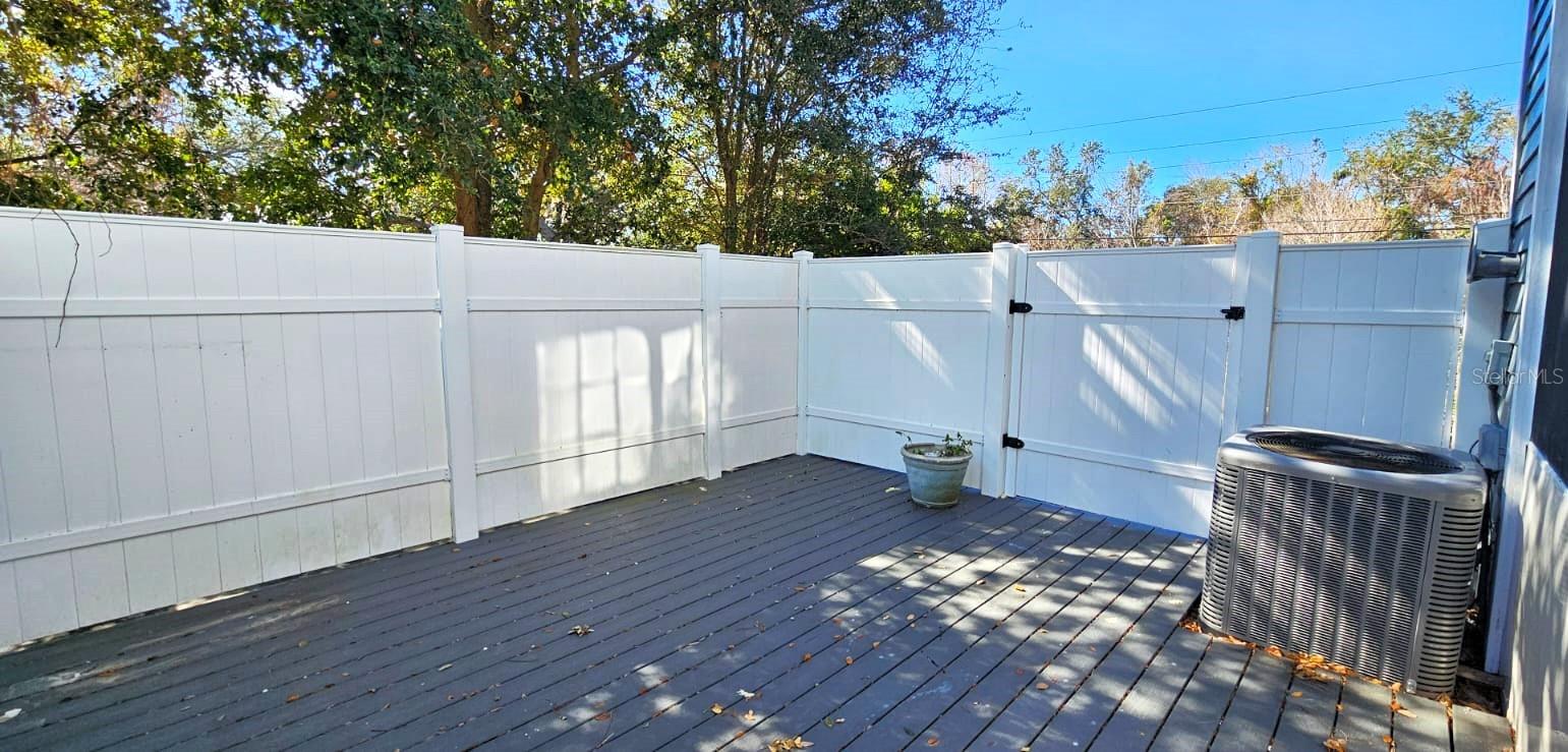 Image 29 of 31 For 2700 Penzance Street