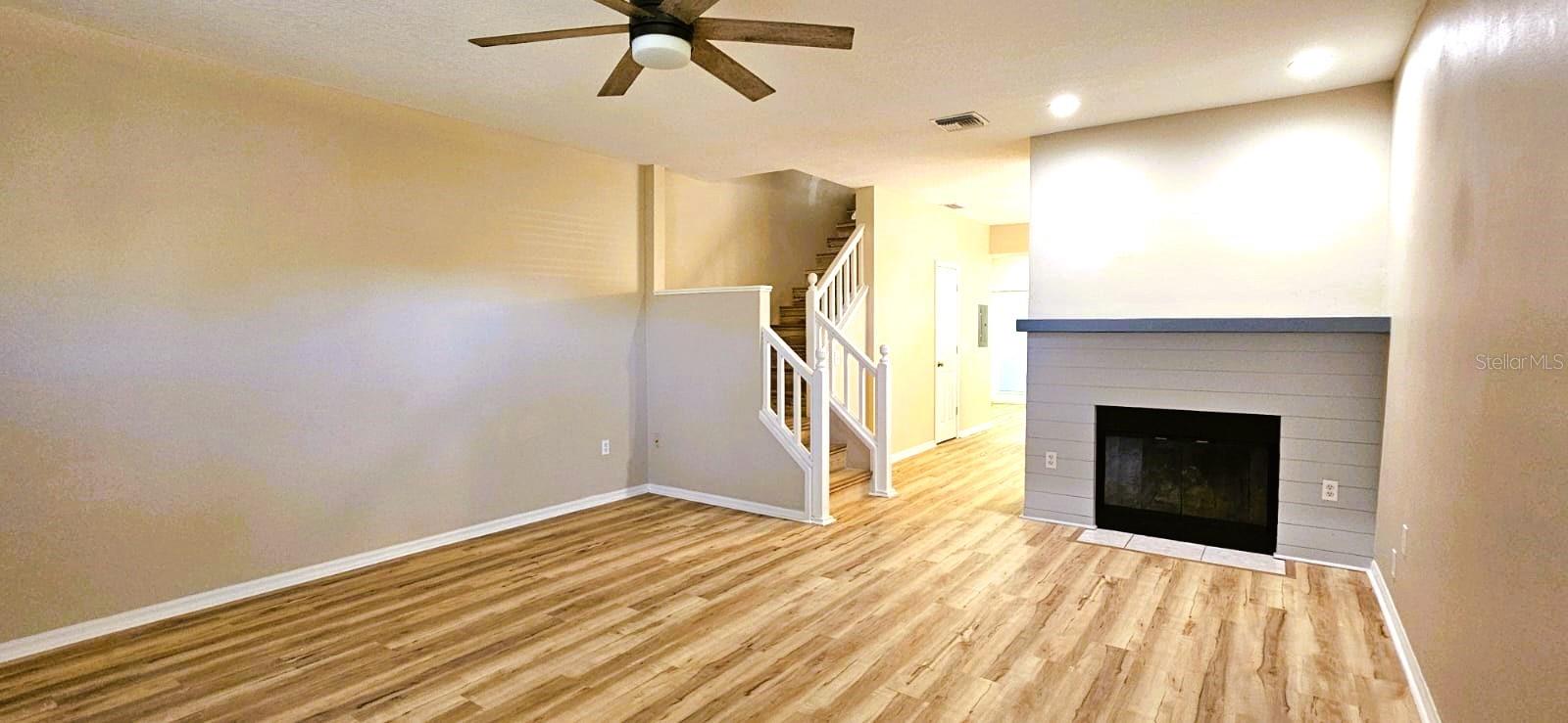 Image 4 of 31 For 2700 Penzance Street