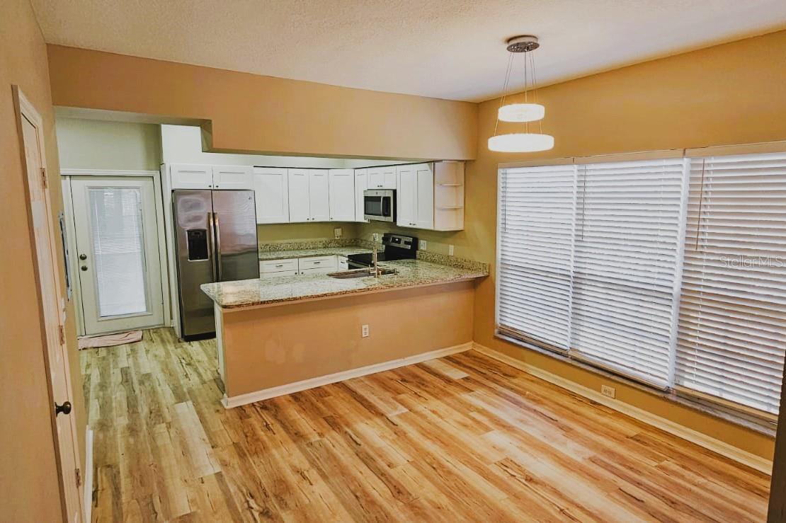 Image 9 of 31 For 2700 Penzance Street