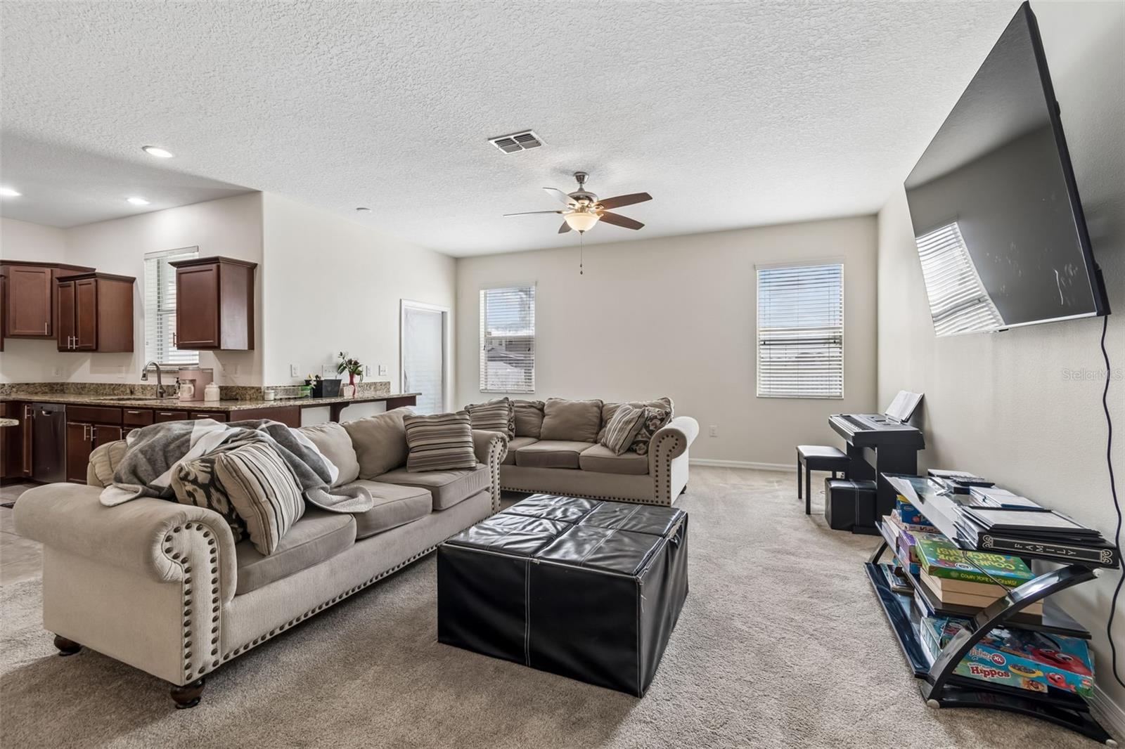 Image 11 of 65 For 2115 Song Sparrow Court