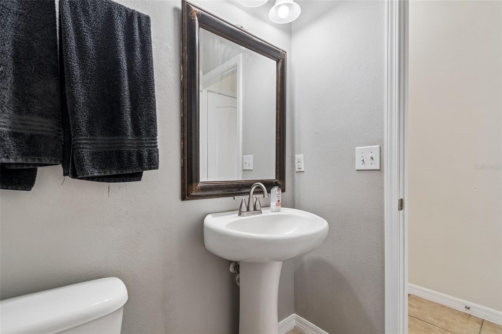 Image 16 of 65 For 2115 Song Sparrow Court