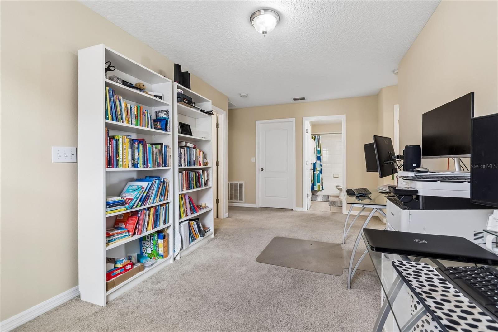 Image 37 of 65 For 2115 Song Sparrow Court