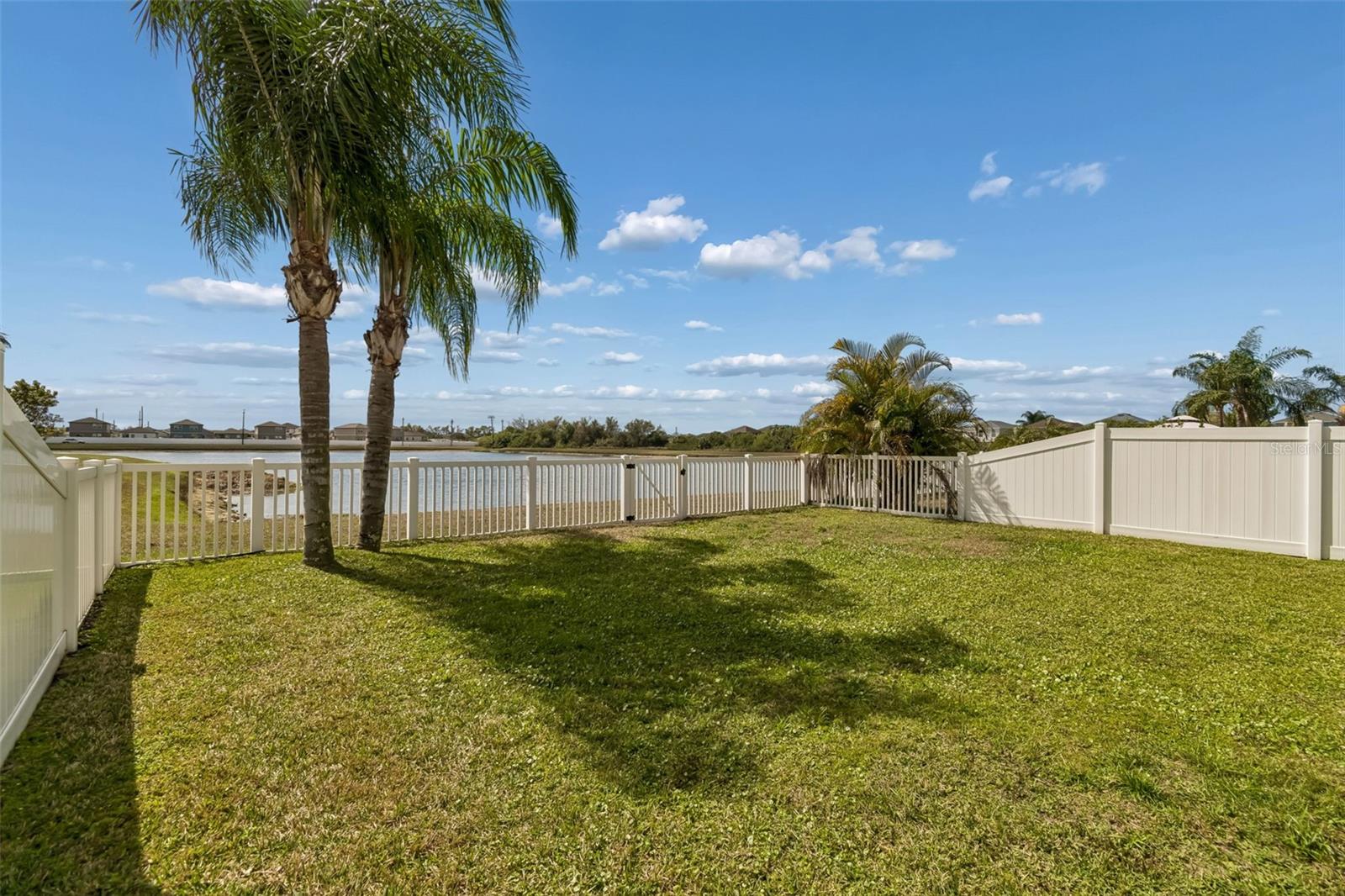 Image 43 of 65 For 2115 Song Sparrow Court