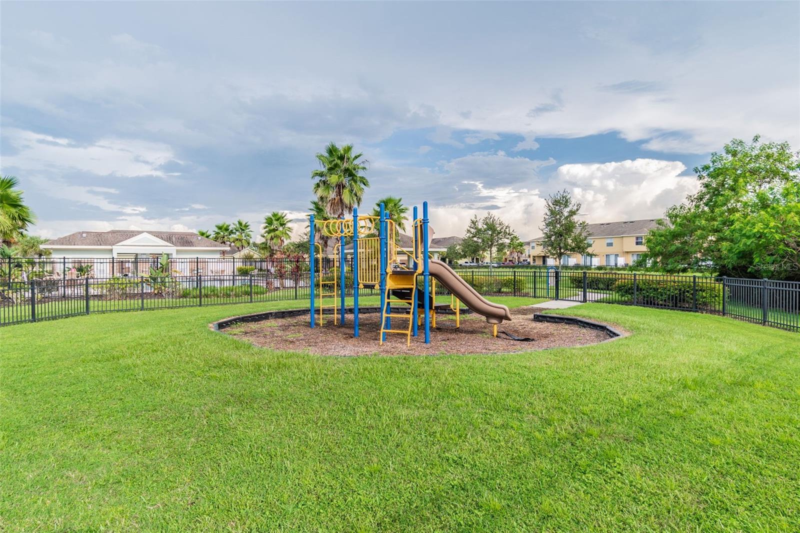 Image 62 of 65 For 2115 Song Sparrow Court
