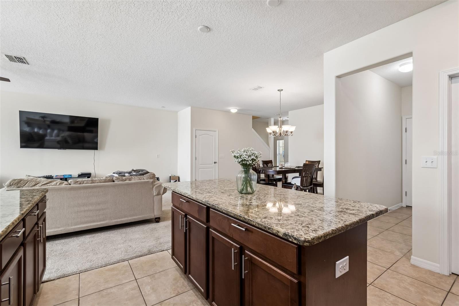 Image 9 of 65 For 2115 Song Sparrow Court