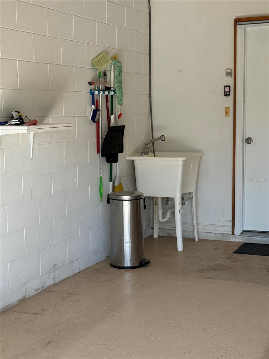 Image 26 of 28 For 2011 Del Webb Boulevard