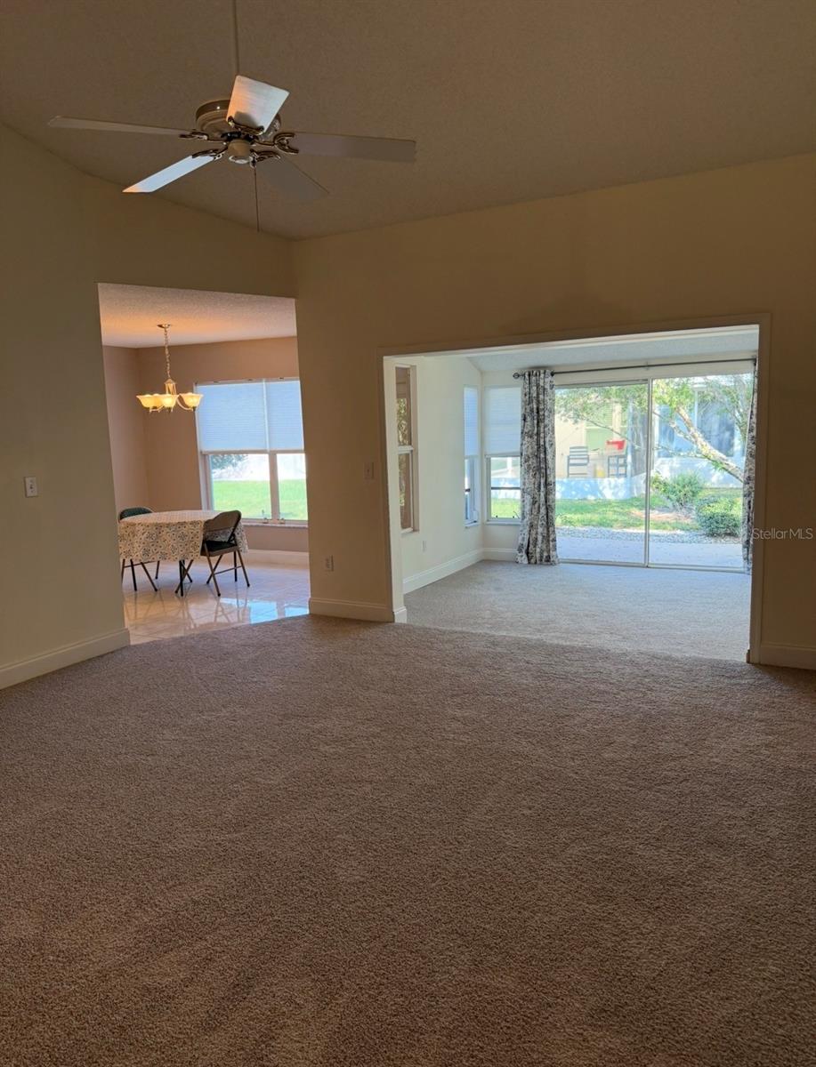 Image 5 of 28 For 2011 Del Webb Boulevard