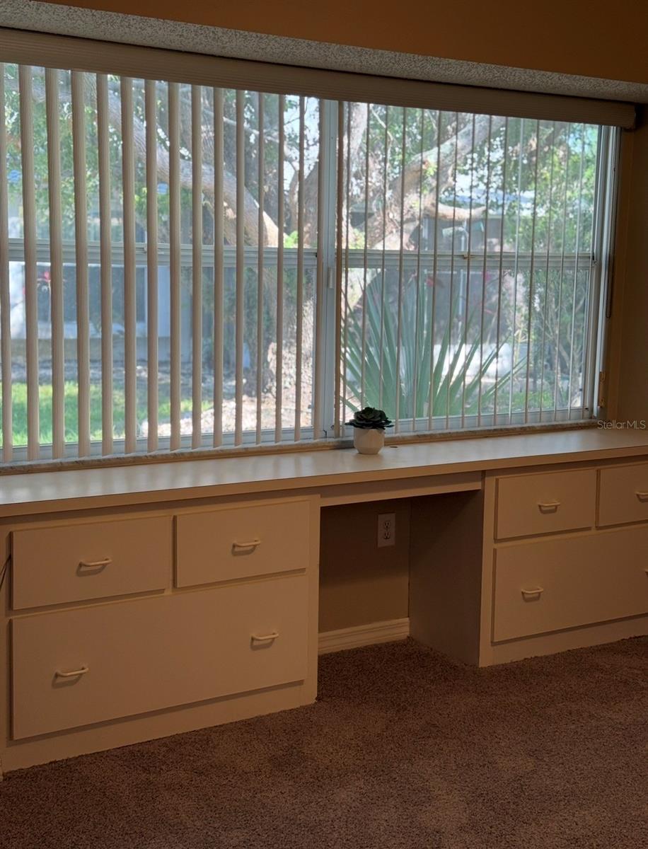 Image 8 of 28 For 2011 Del Webb Boulevard