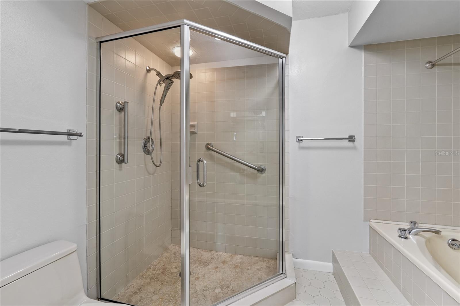 Image 16 of 28 For 1660 Gulf Boulevard 807