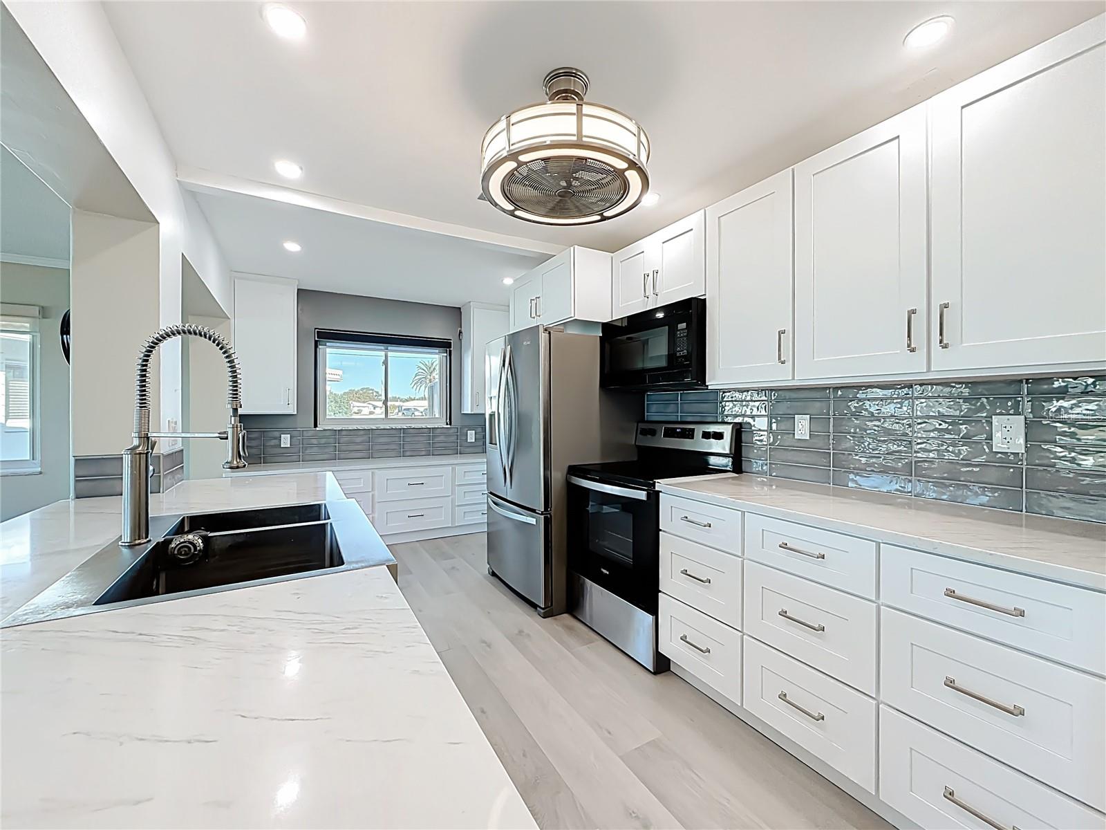 Image 7 of 26 For 4186 100th Avenue N