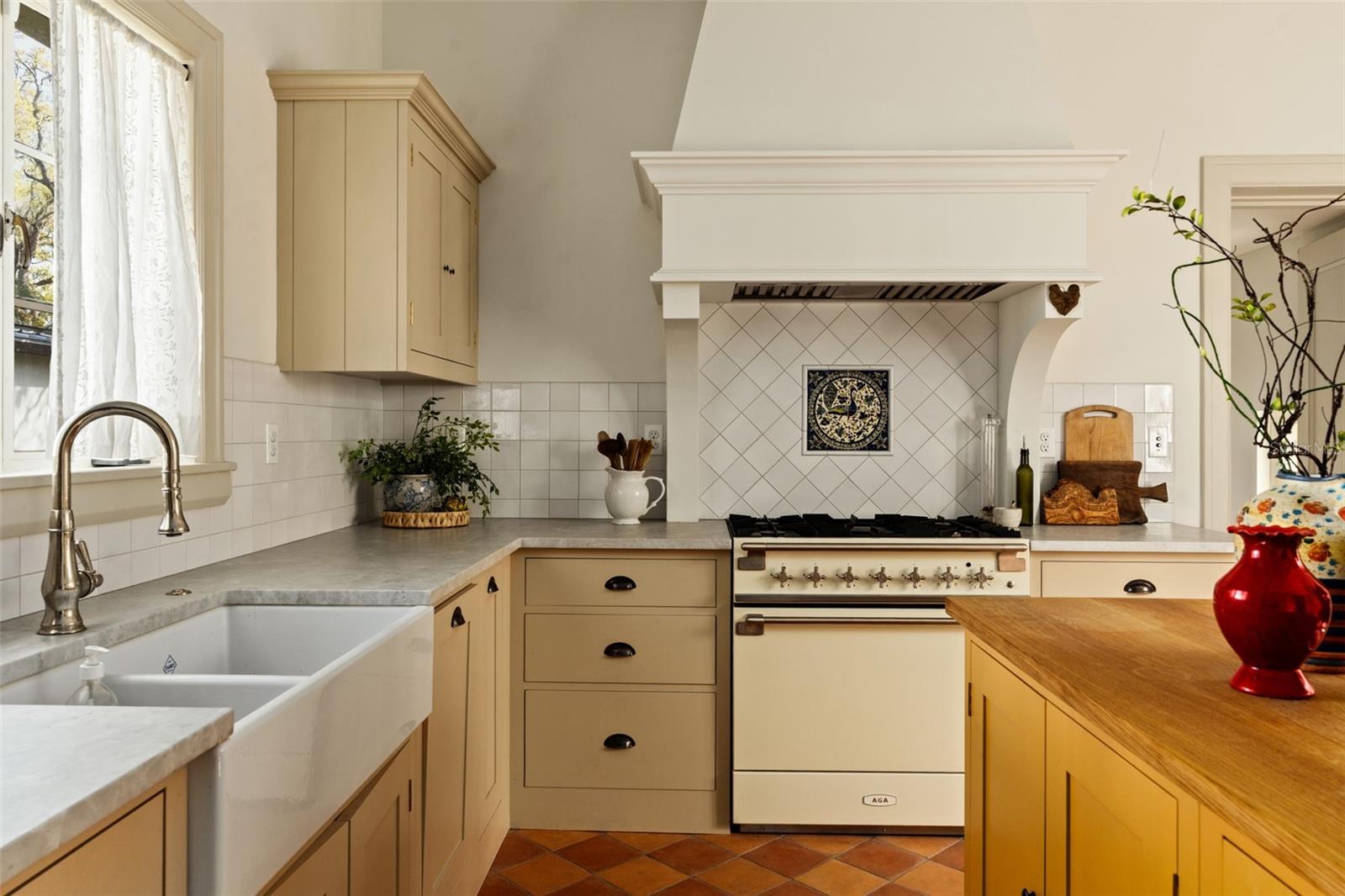 Image 26 of 79 For 403 Jasmine Way