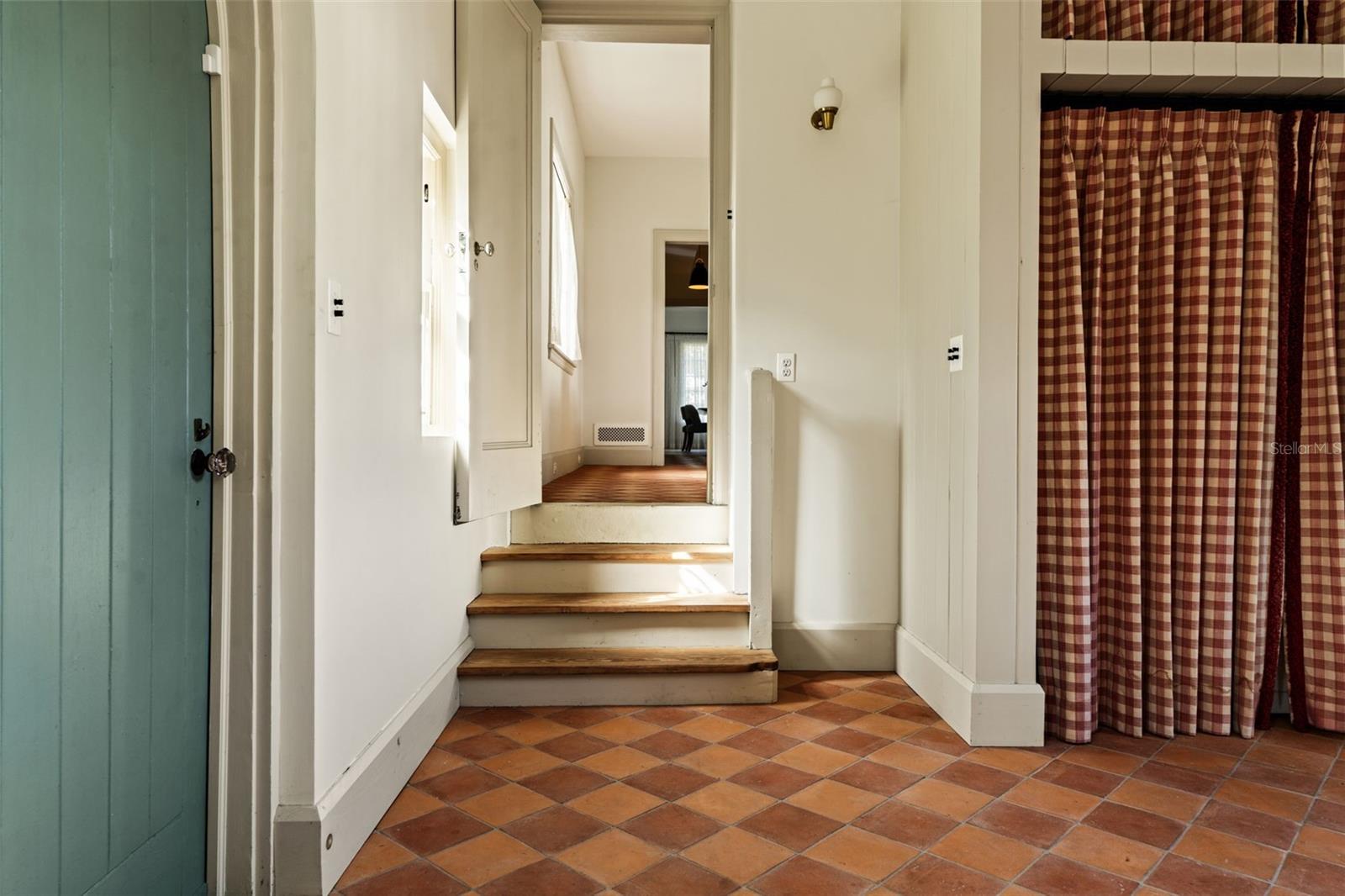 Image 56 of 79 For 403 Jasmine Way