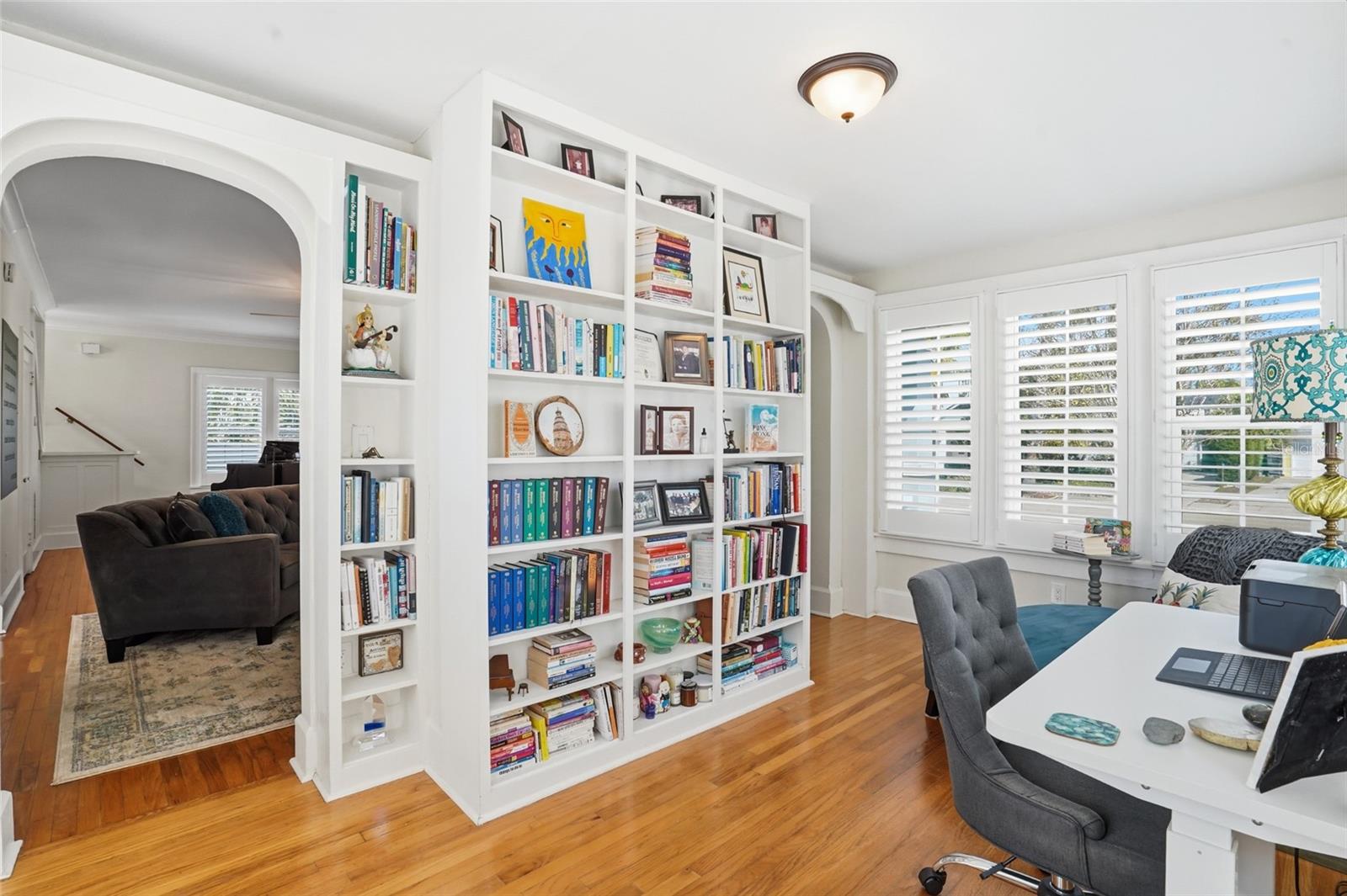 Image 14 of 62 For 126 22nd Avenue Ne