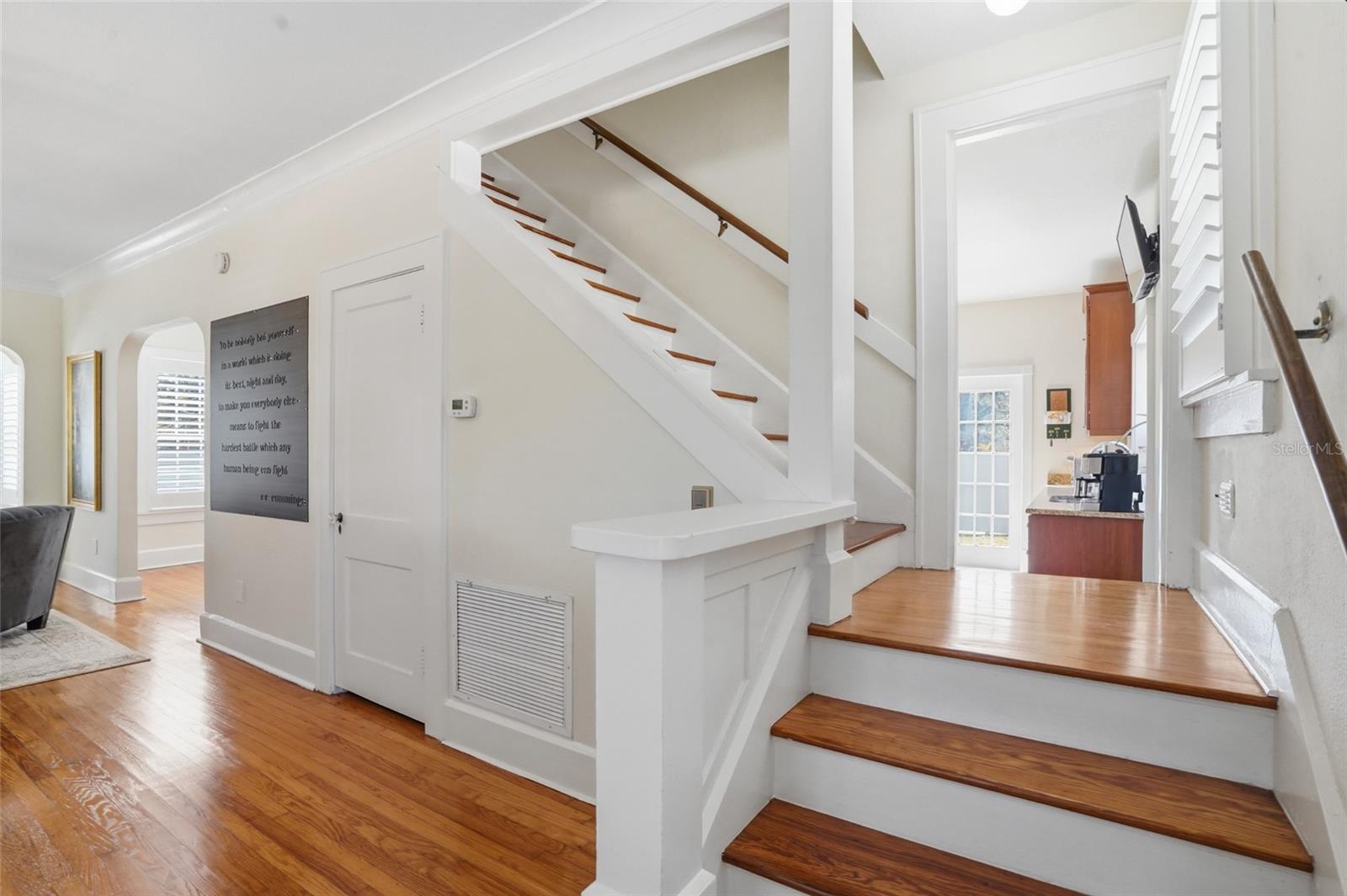 Image 28 of 62 For 126 22nd Avenue Ne