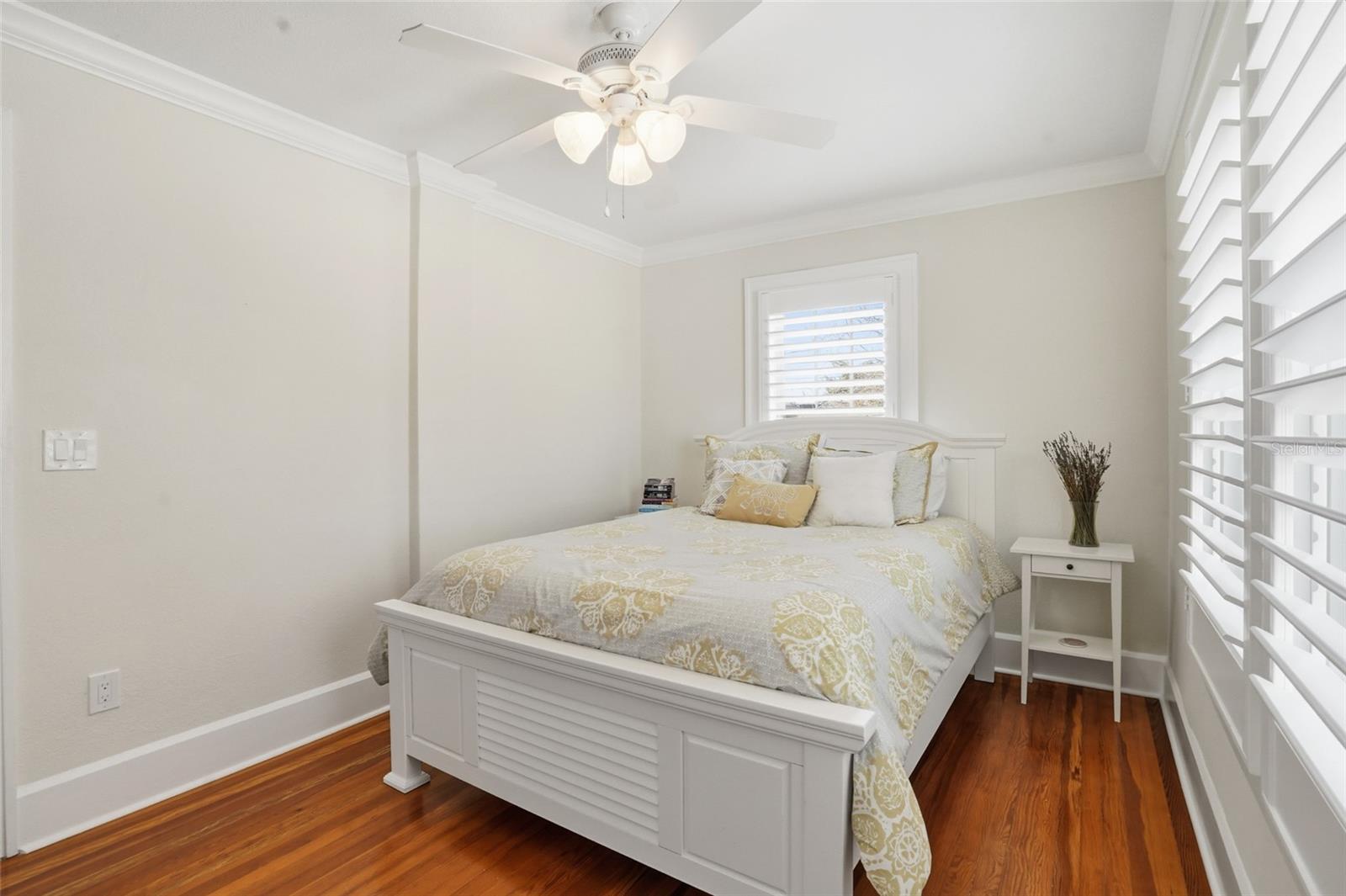 Image 43 of 62 For 126 22nd Avenue Ne