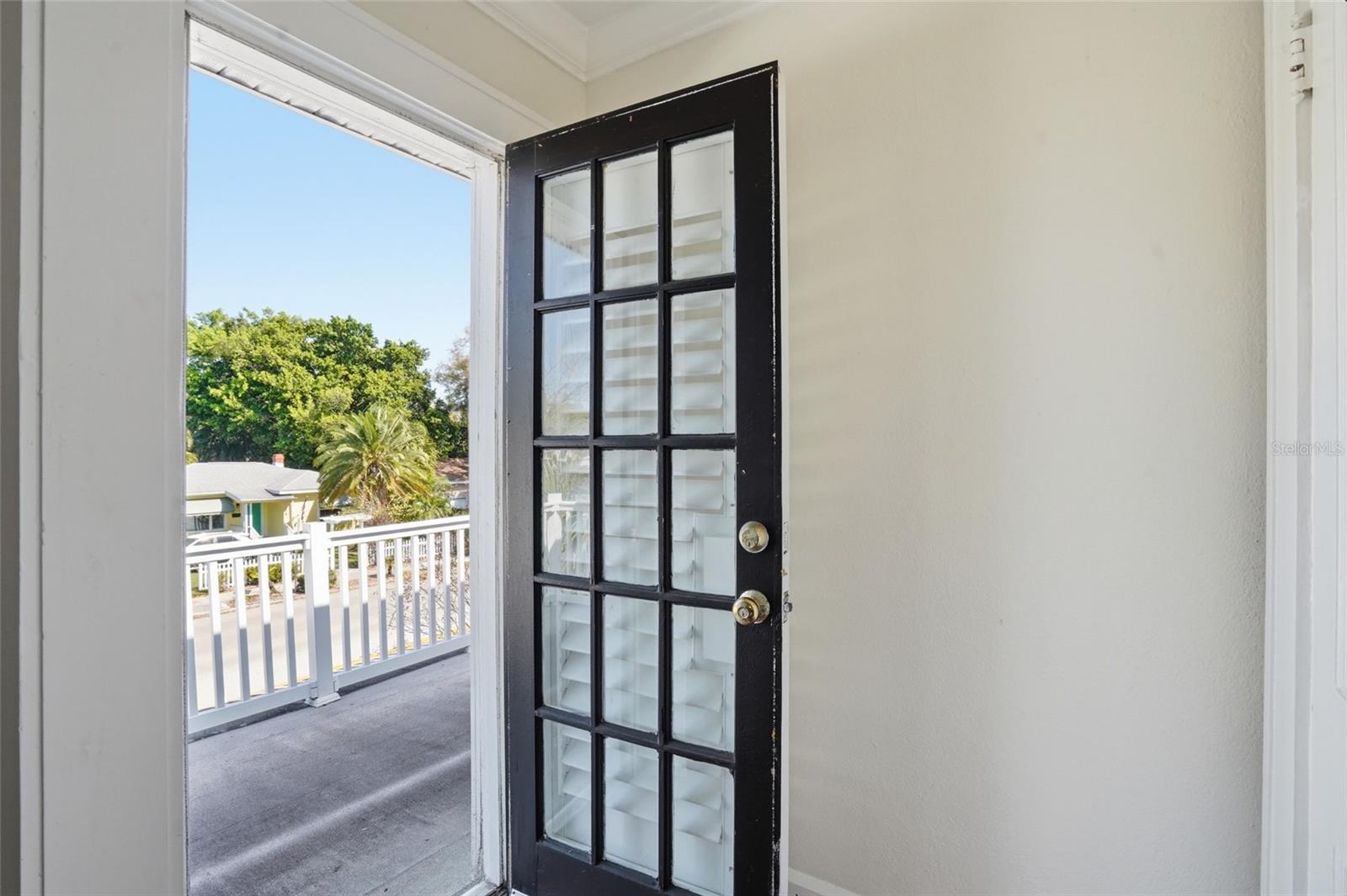 Image 46 of 62 For 126 22nd Avenue Ne