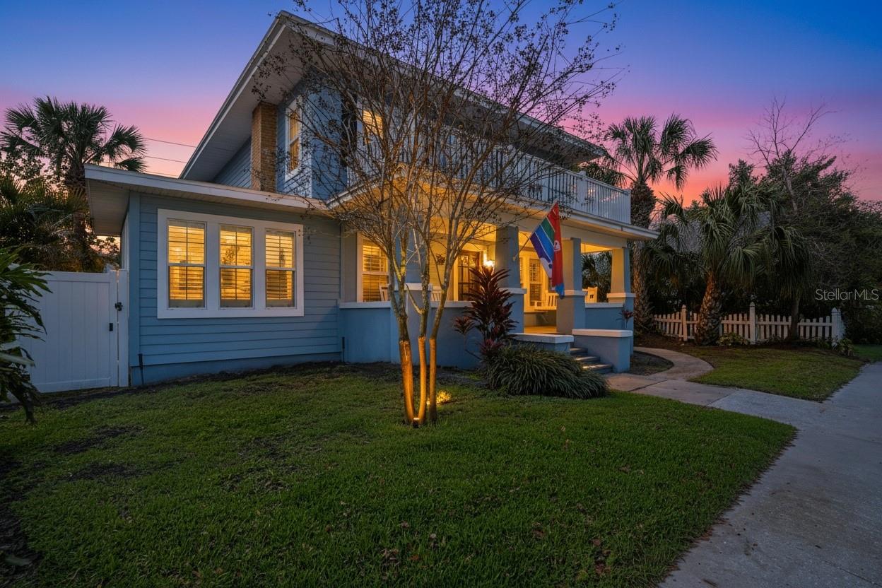 Image 57 of 62 For 126 22nd Avenue Ne