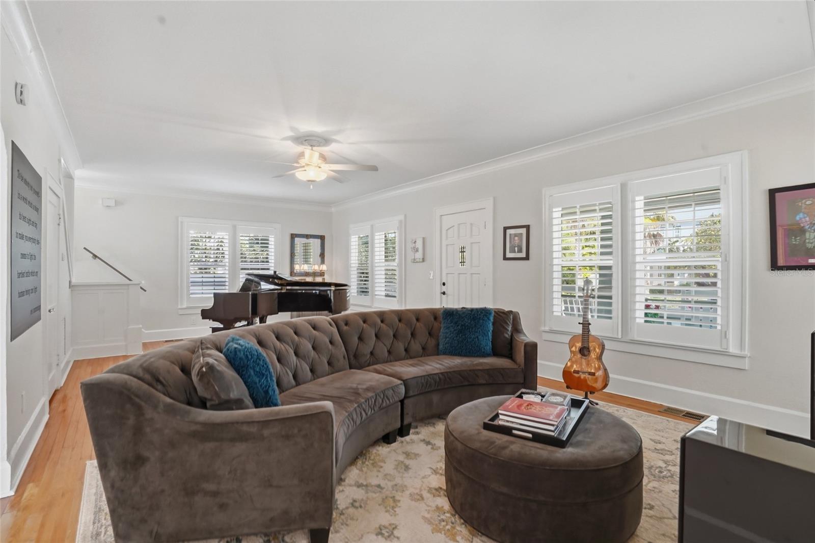 Image 7 of 62 For 126 22nd Avenue Ne