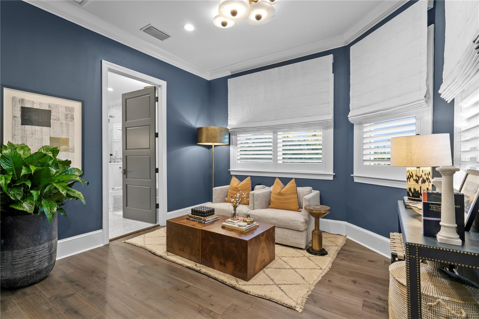 Image 18 of 48 For 605 Ontario Avenue