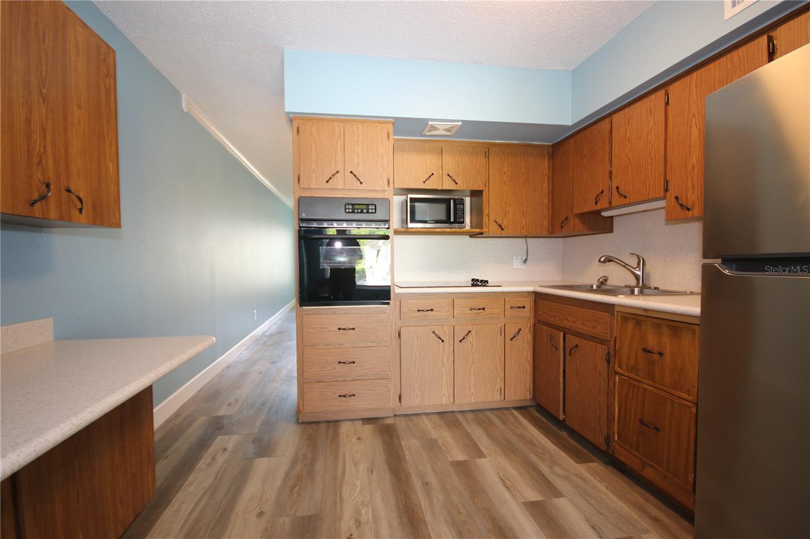 Image 4 of 14 For 2360 Irish Lane 62