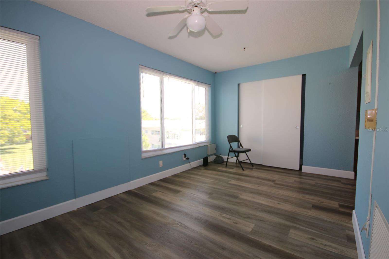 Image 7 of 14 For 2360 Irish Lane 62