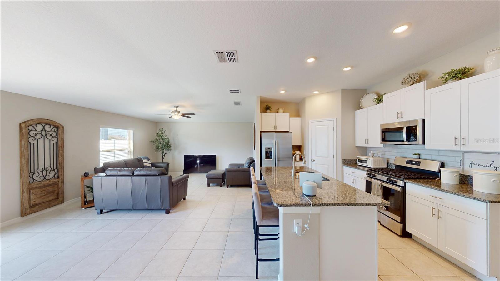 Image 11 of 33 For 10313 Scarlet Skimmer Drive