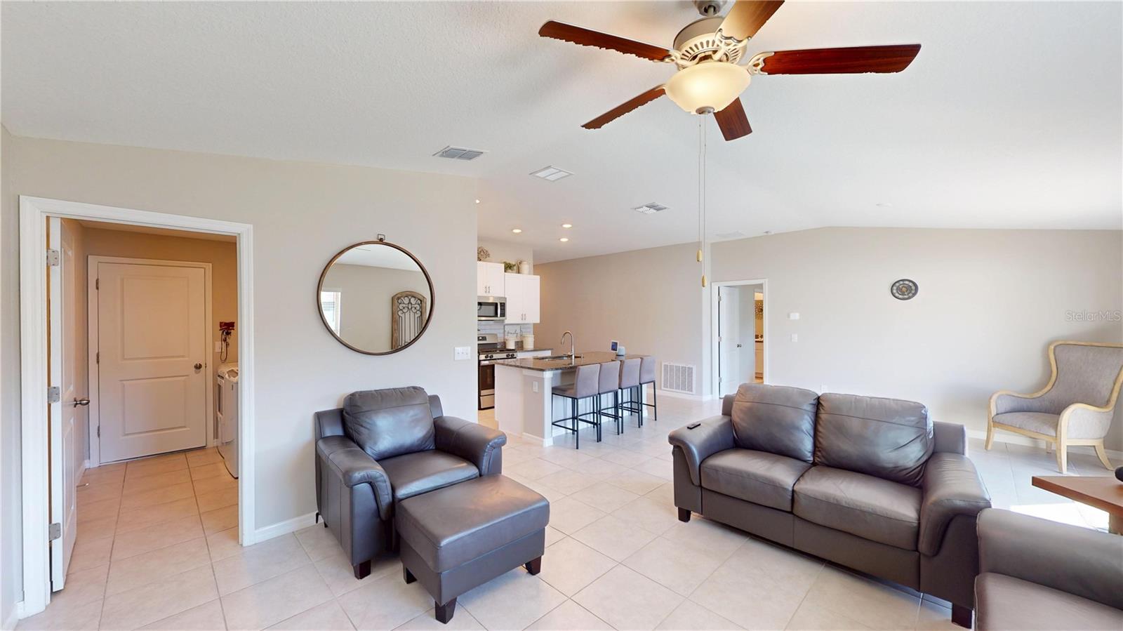 Image 17 of 33 For 10313 Scarlet Skimmer Drive