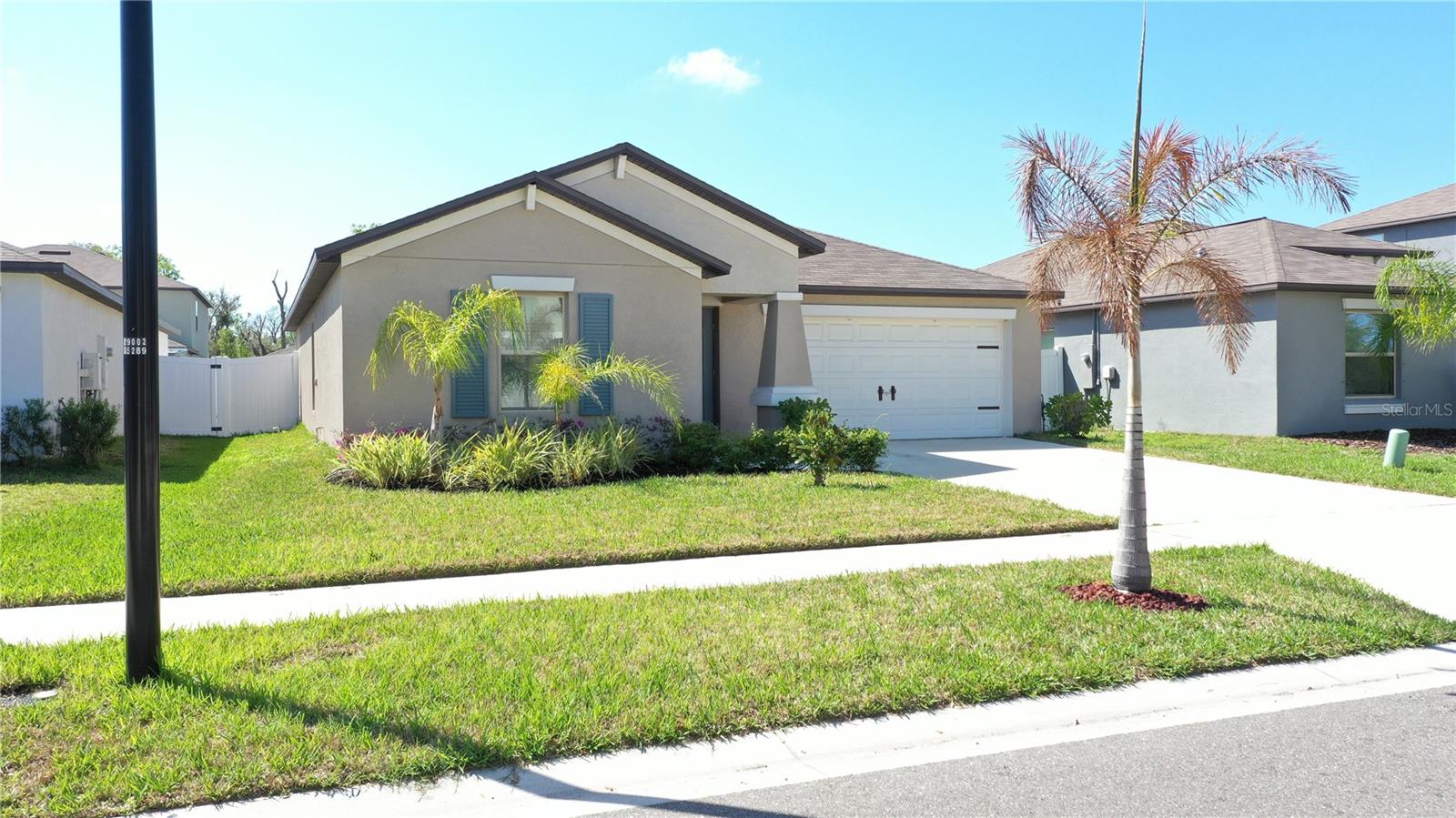 Image 27 of 33 For 10313 Scarlet Skimmer Drive