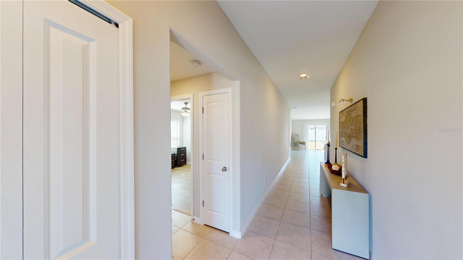 Image 4 of 33 For 10313 Scarlet Skimmer Drive