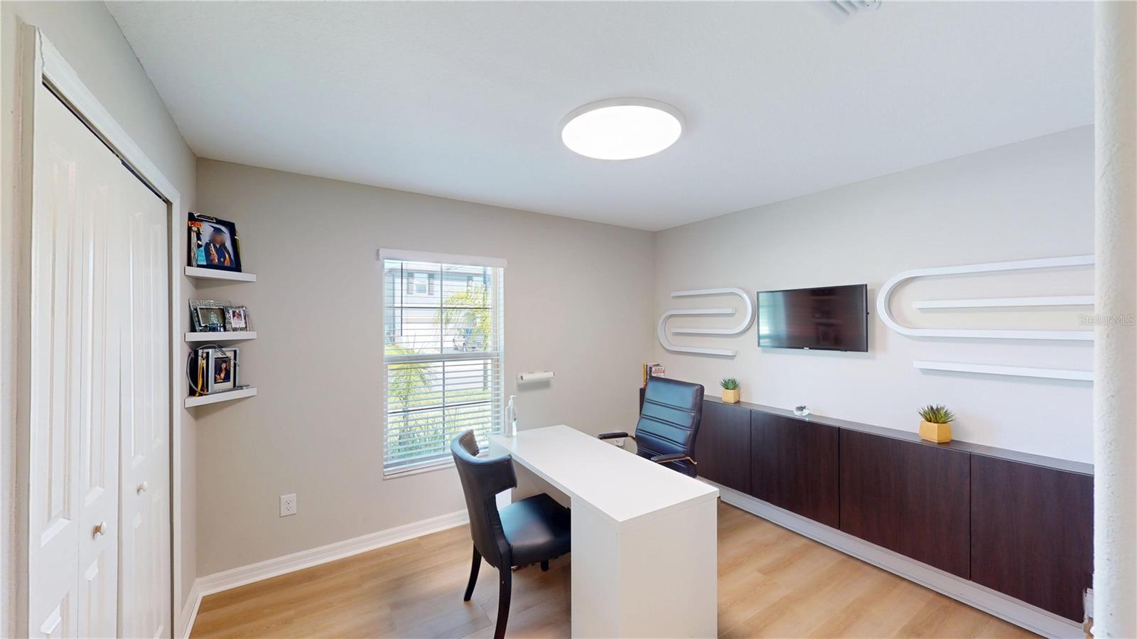 Image 6 of 33 For 10313 Scarlet Skimmer Drive