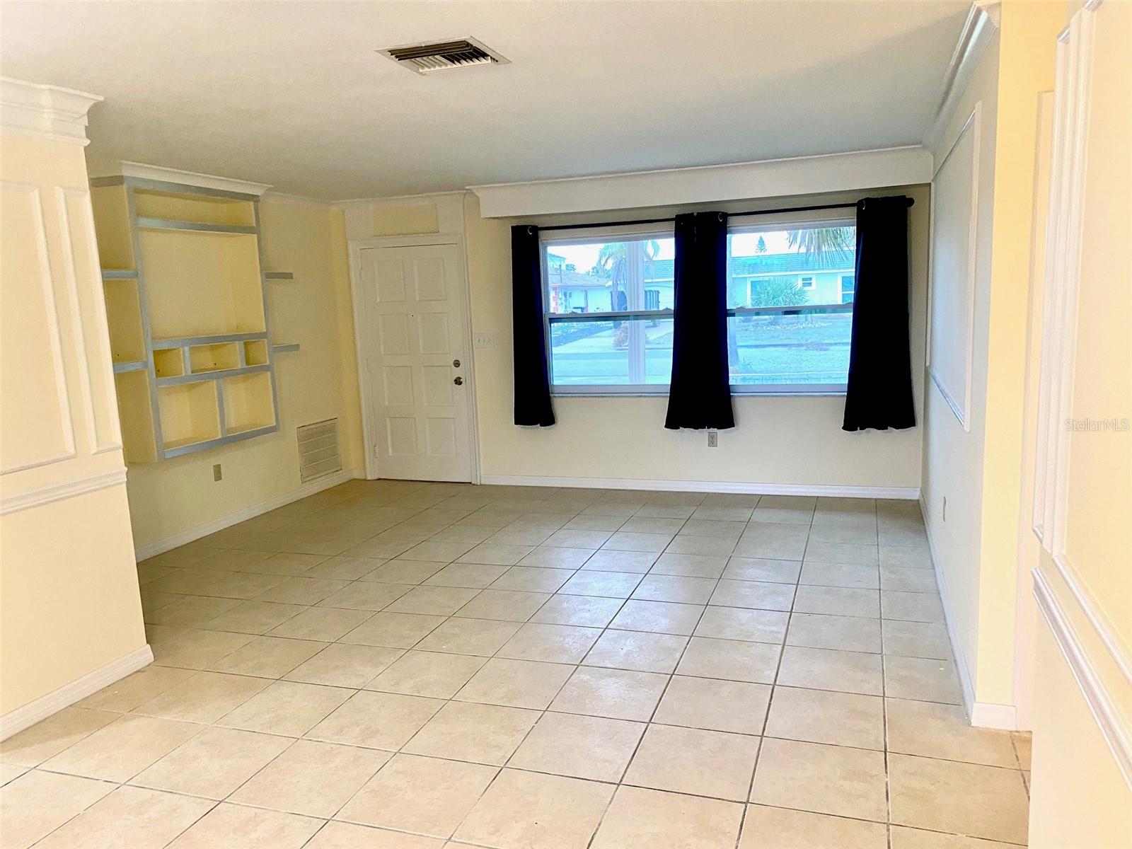 Image 9 of 21 For 3906 Headsail Drive