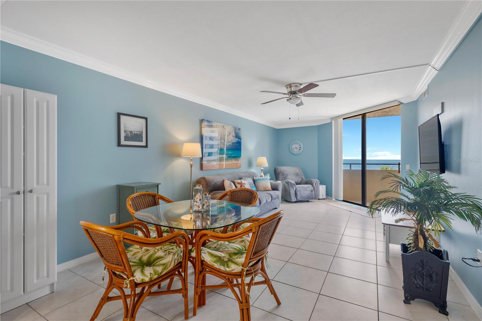 Image 16 of 48 For 6009 Sea Ranch Drive 303